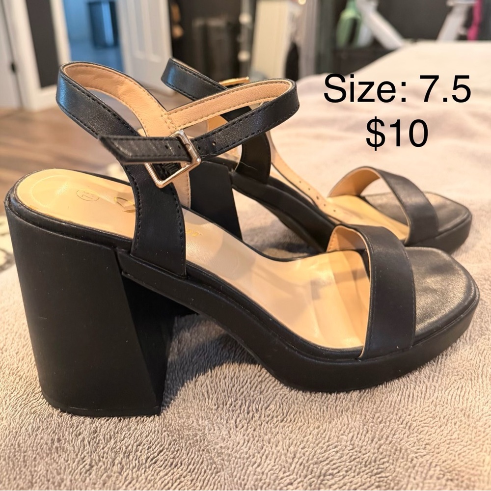 Elegant Black Women's Sandals